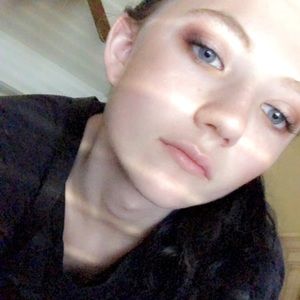 Meet your Posher, Sydney